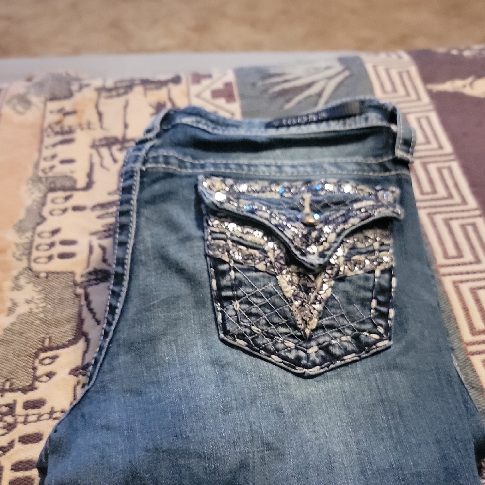 Vigoss Denim Jeans with Embellished Pocket
